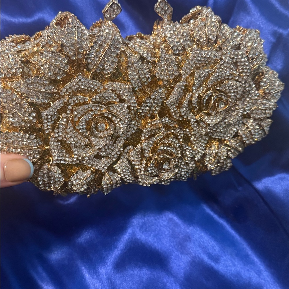Gold and Silver Floral Clutch - Picture 7 of 10